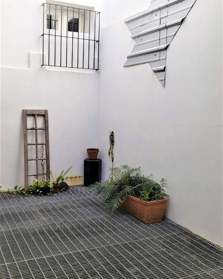 Kasa The Lofts 202 Huge 2 Bed 2 Bath Washer Dryer Apartment *